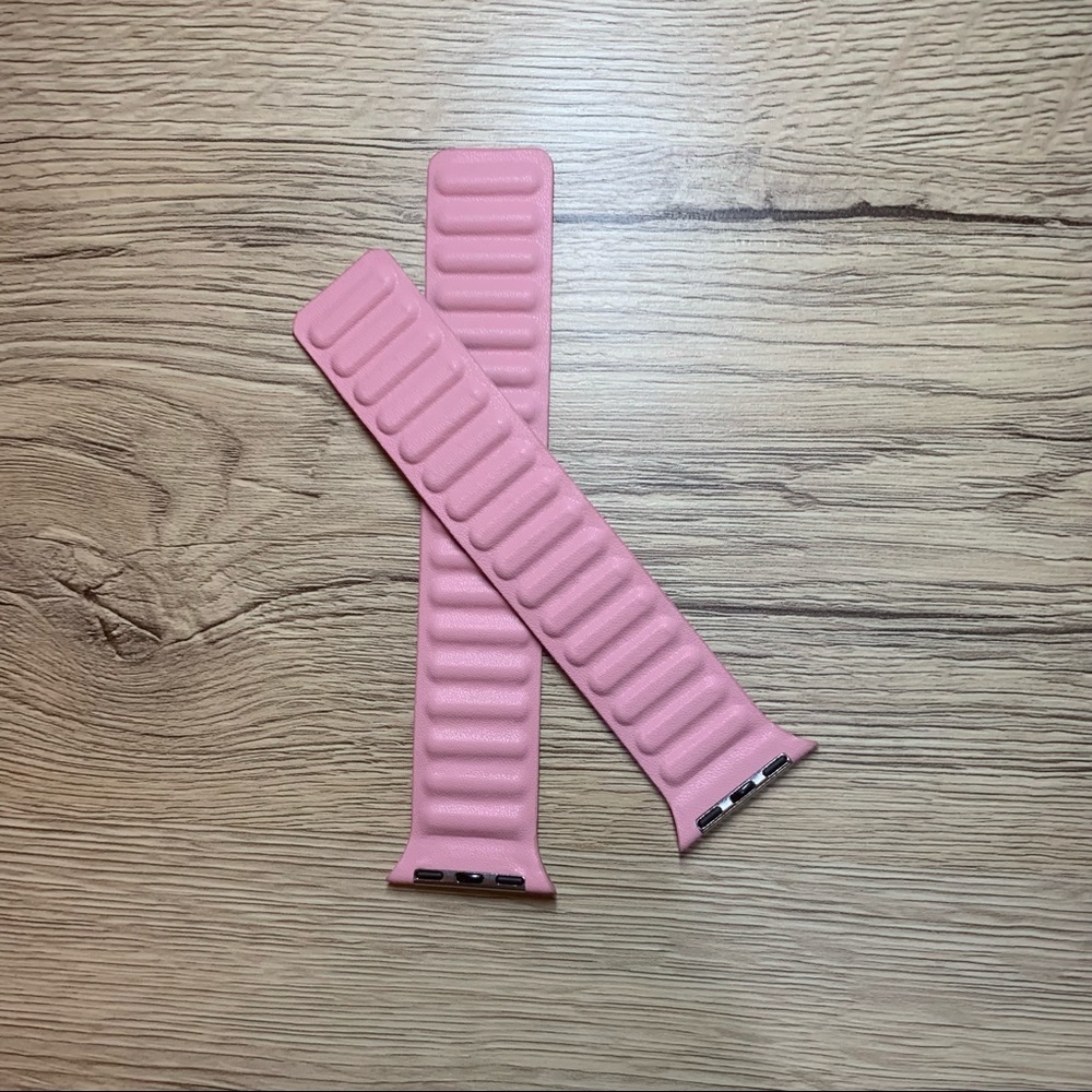 NEW[BAND] Pink Leather Magnetic For Apple Watch - Picture 2 of 4